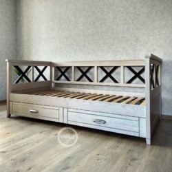 кровать LeFrant из ясеня